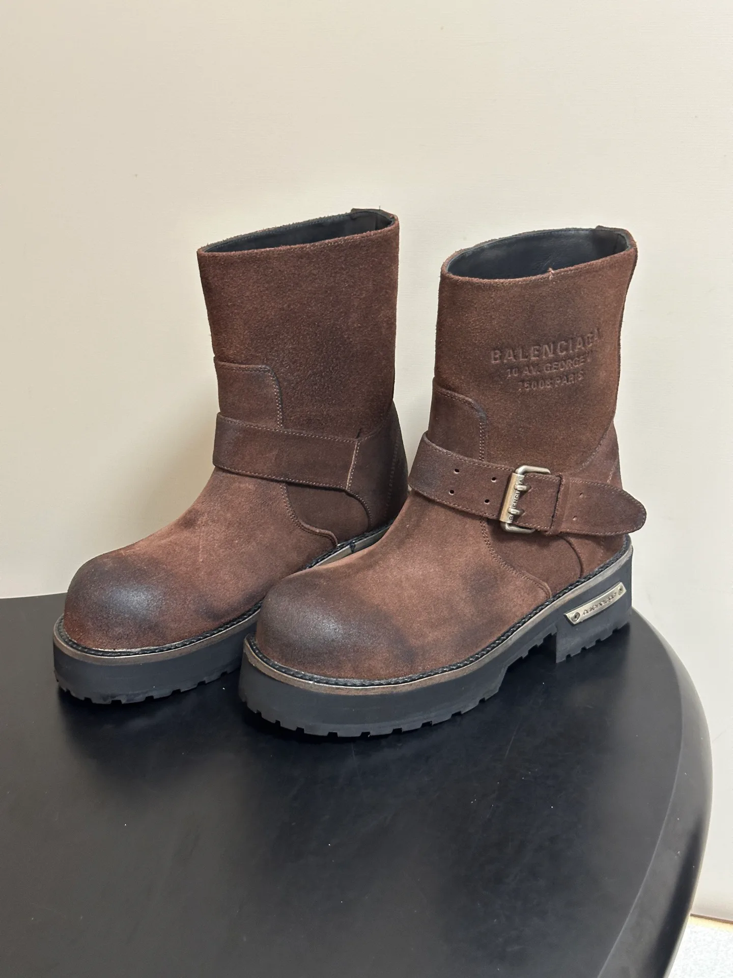 Women's Ankle Boots BALENCIAGA 18049602