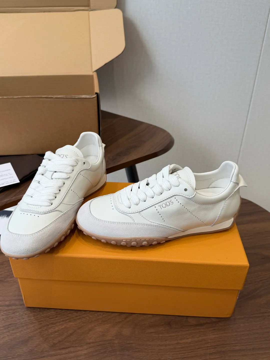 Кроссовки Женские Tod's 18687233
