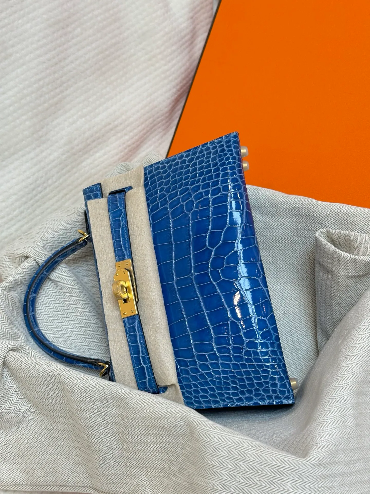 Women's Classic Handbags HERMES 18362073
