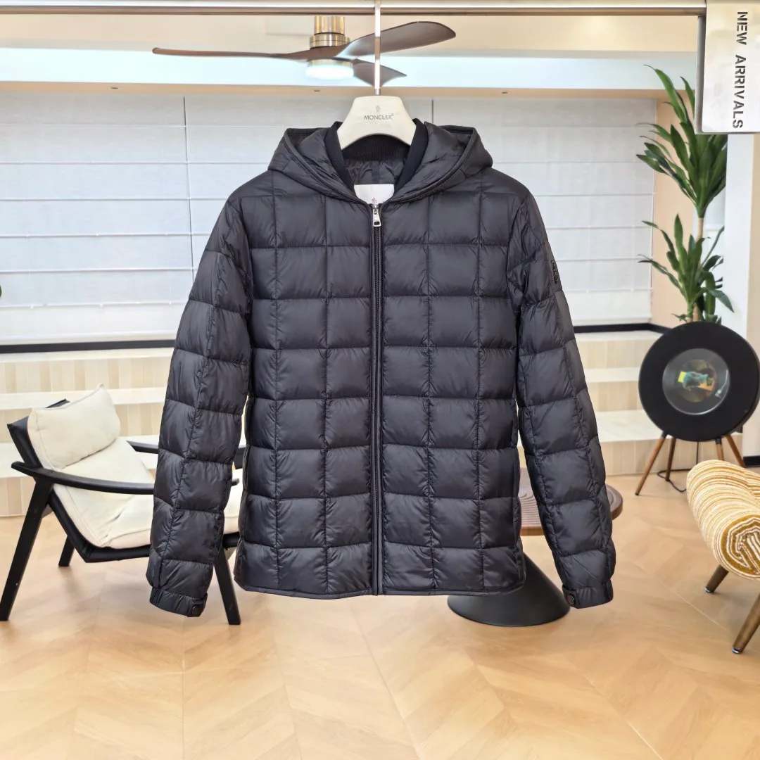 Men's Jackets And Down Jackets MONCLER 18289241