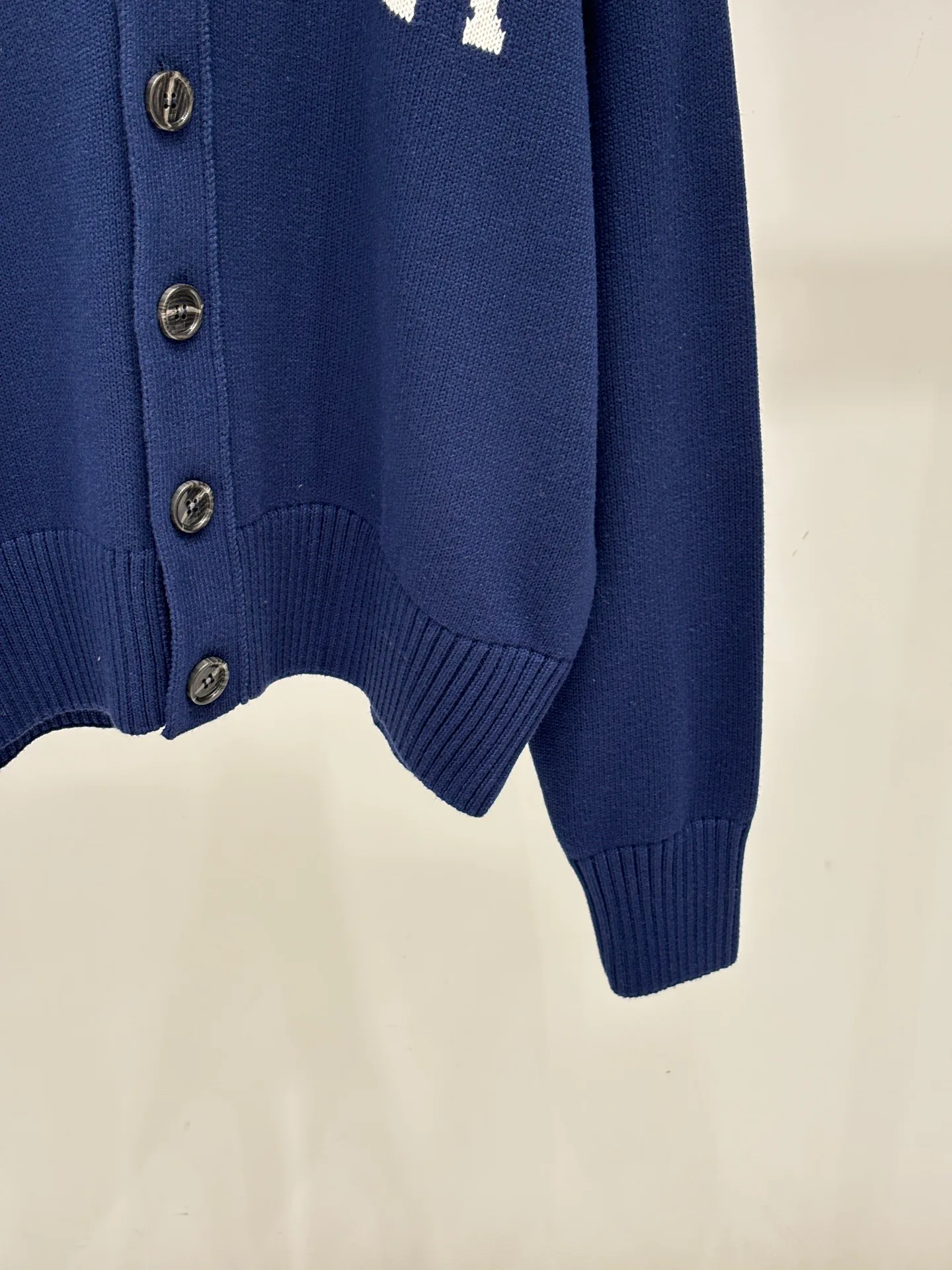 Women's Jumpers And Sweaters AMI PARIS 18032631