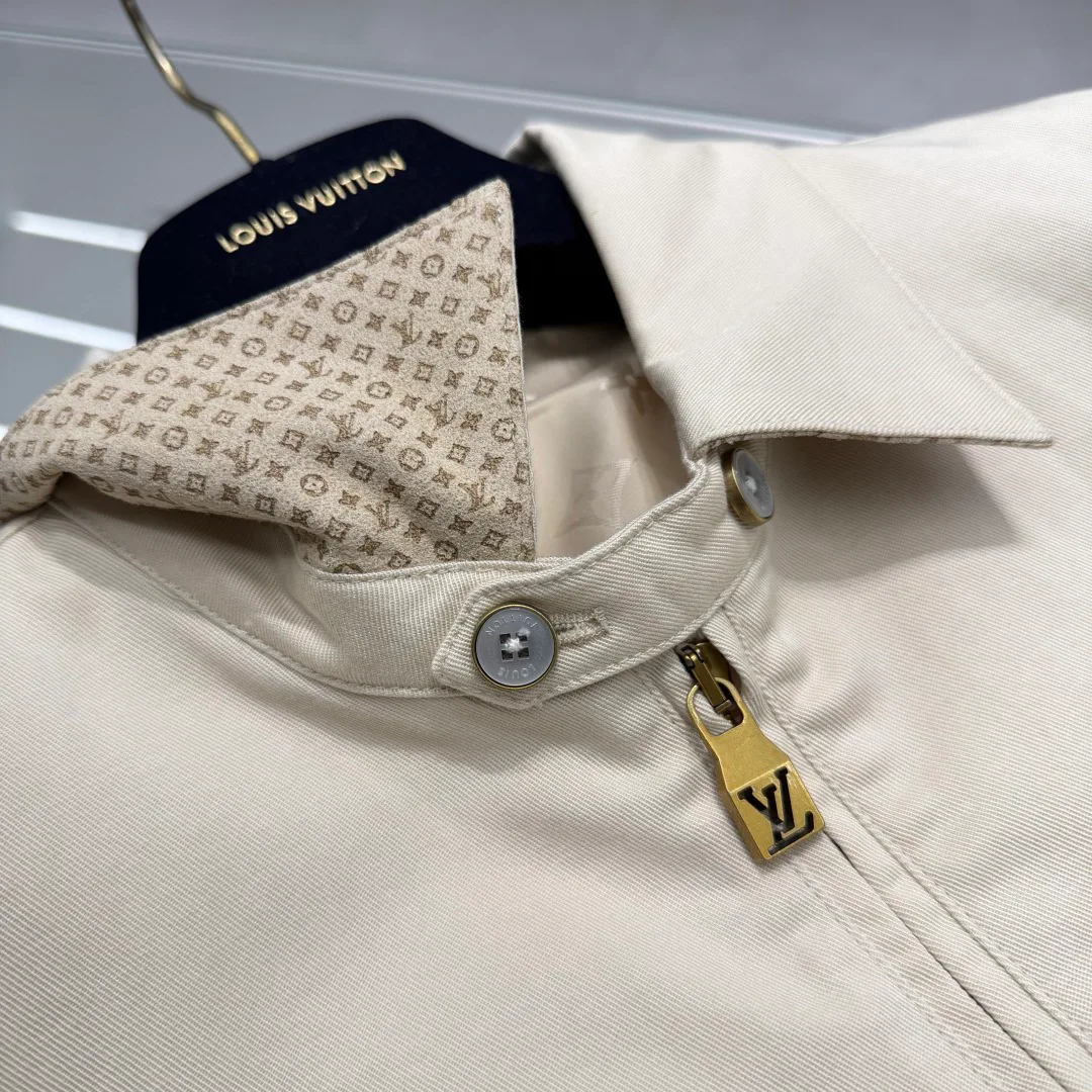Men's Jackets And Down Jackets LOUIS VUITTON 18326979