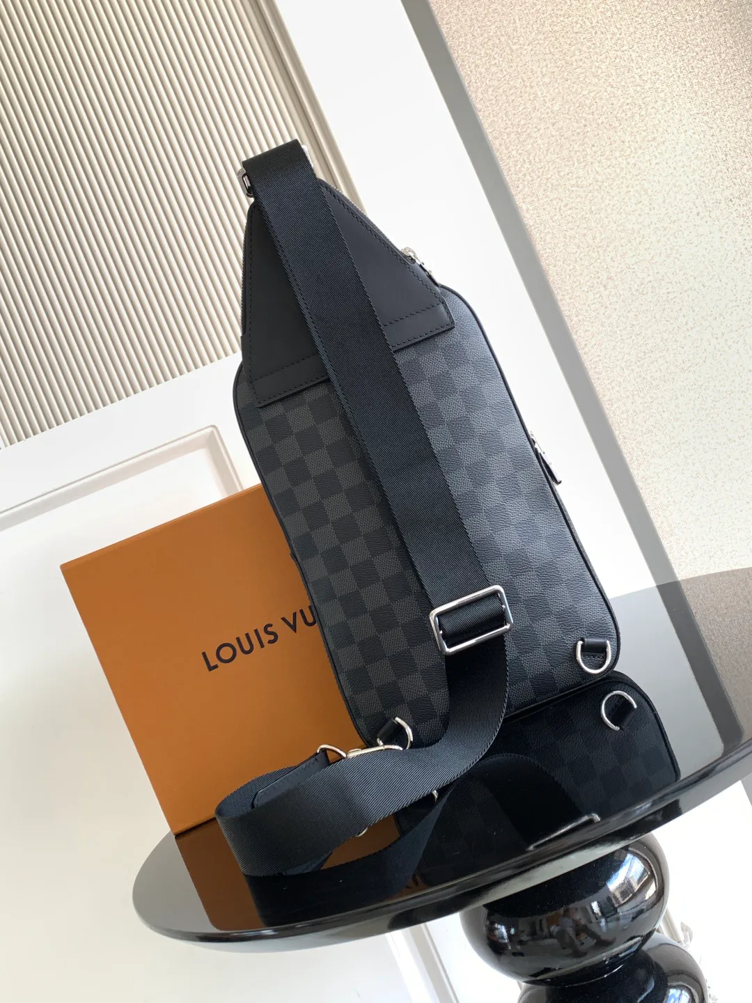 Women's Shoulder Bags LOUIS VUITTON 17893158