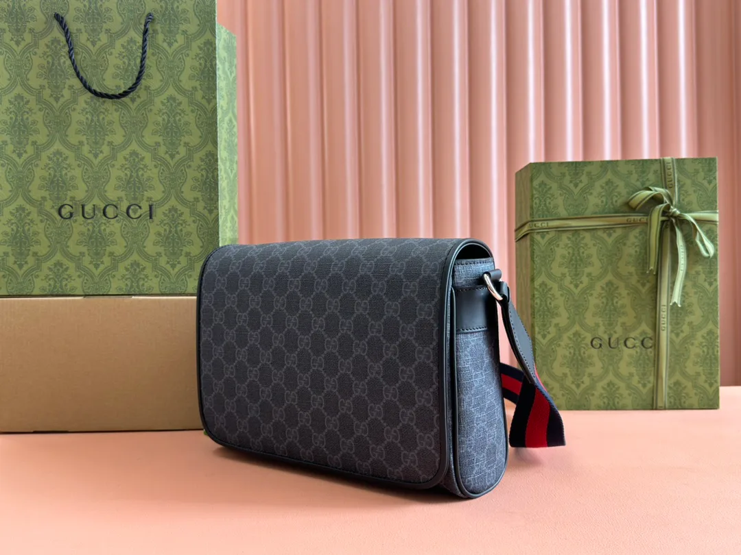 Women's Shoulder Bags GUCCI 17947636