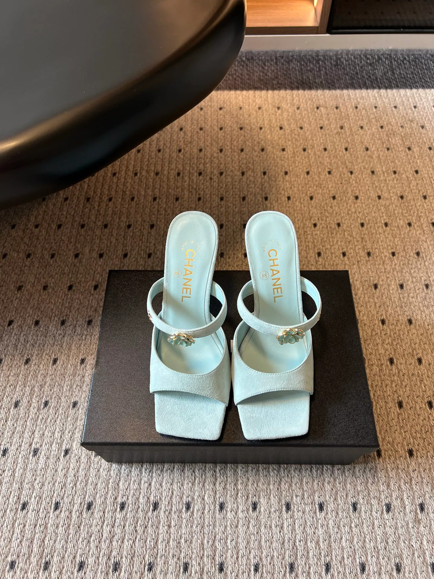 Women's Open-Toe Sandals CHANEL 17014735