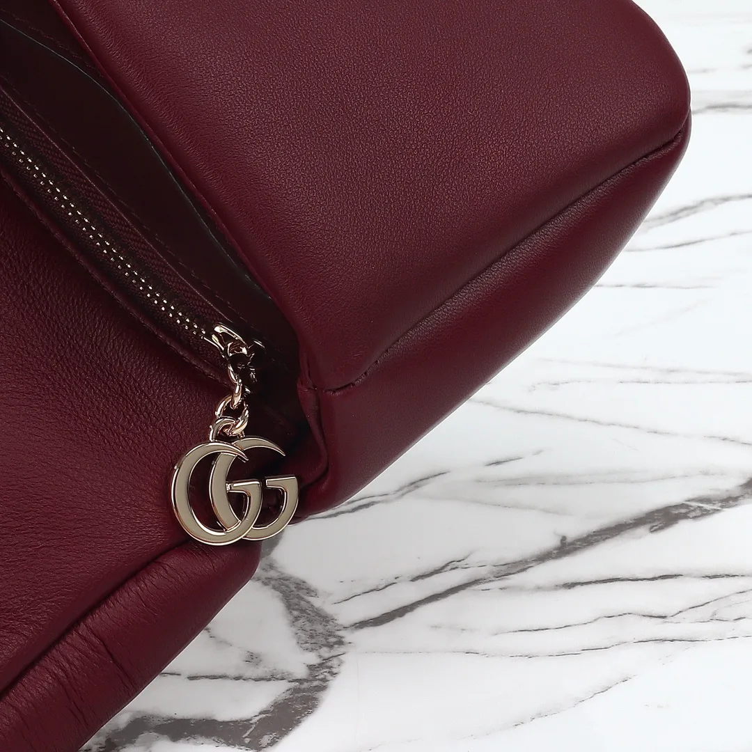 Women's Classic Handbags GUCCI 18210719