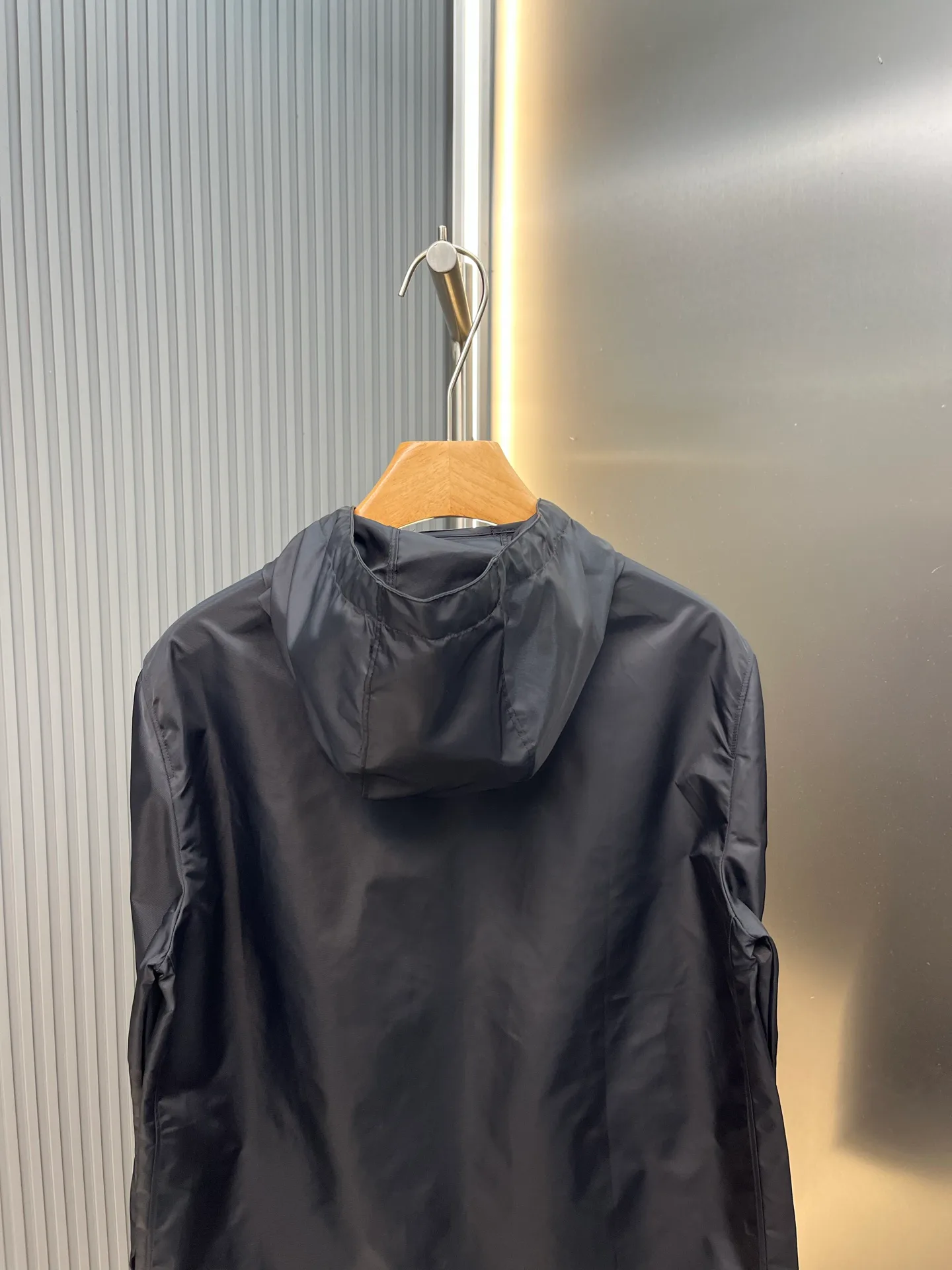 Куртки И Пуховики Мужские Prada 18581655