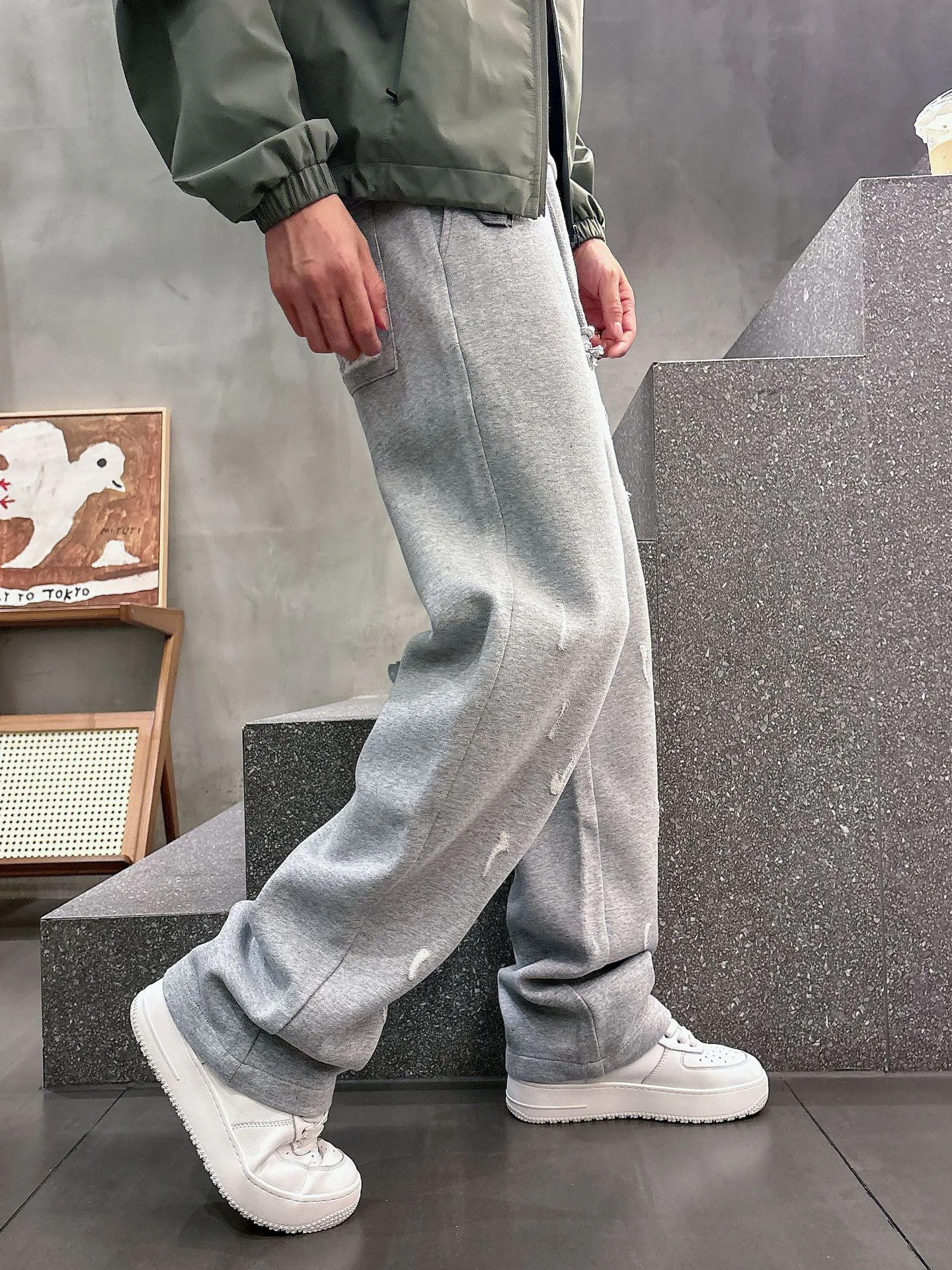 Men's Trousers LOUIS VUITTON 18399247