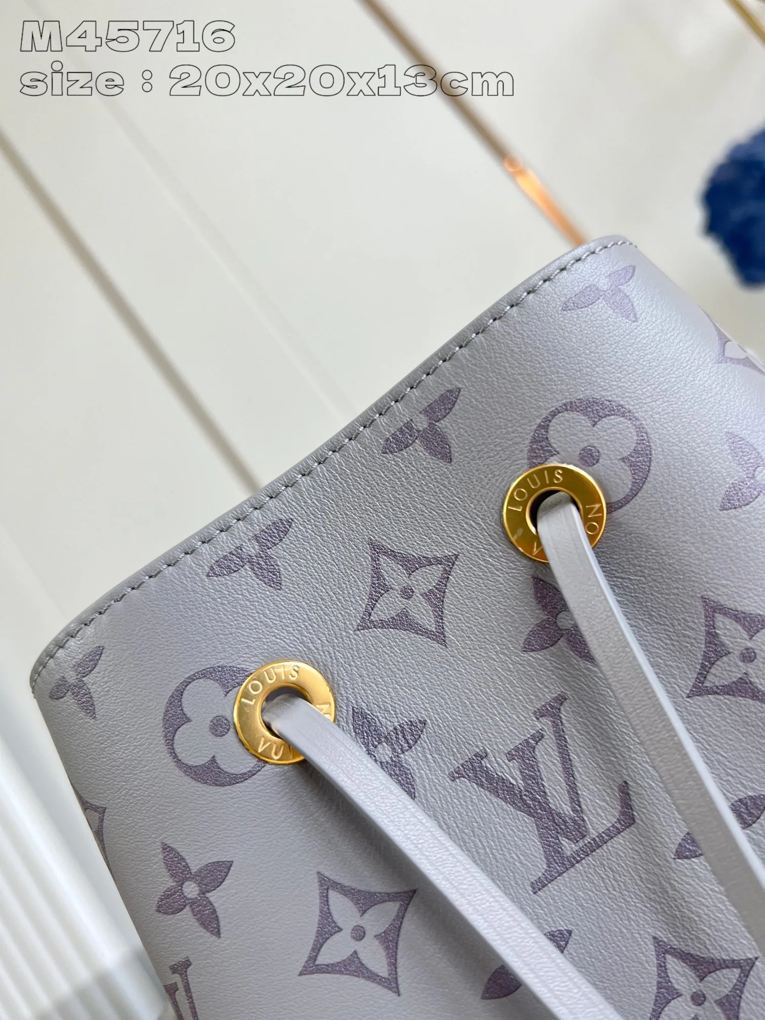 Women's Classic Handbags LOUIS VUITTON 18227601