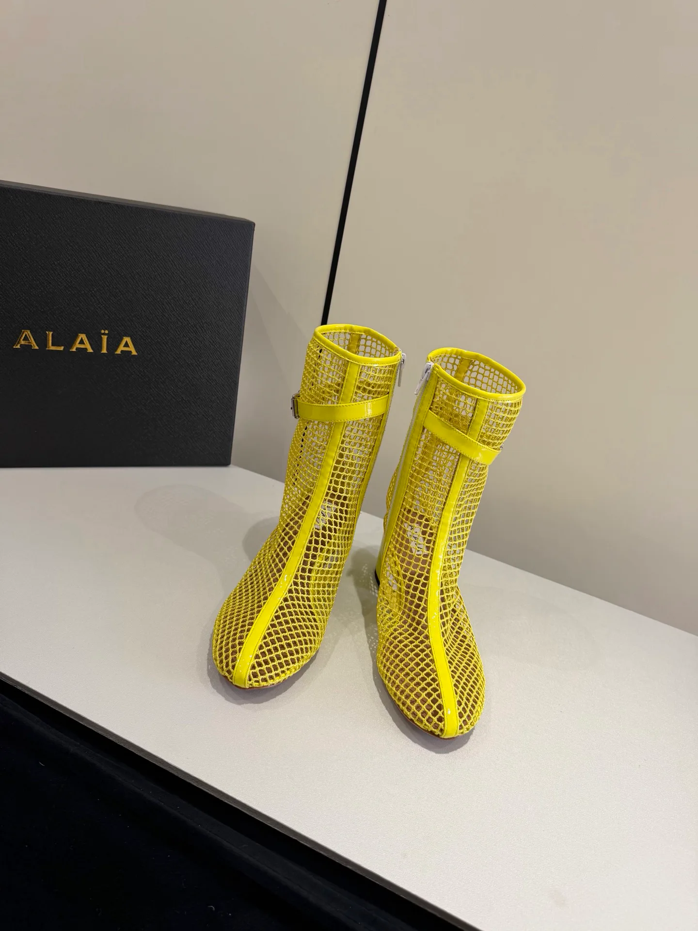 Women's Booties ALAIA 17977475