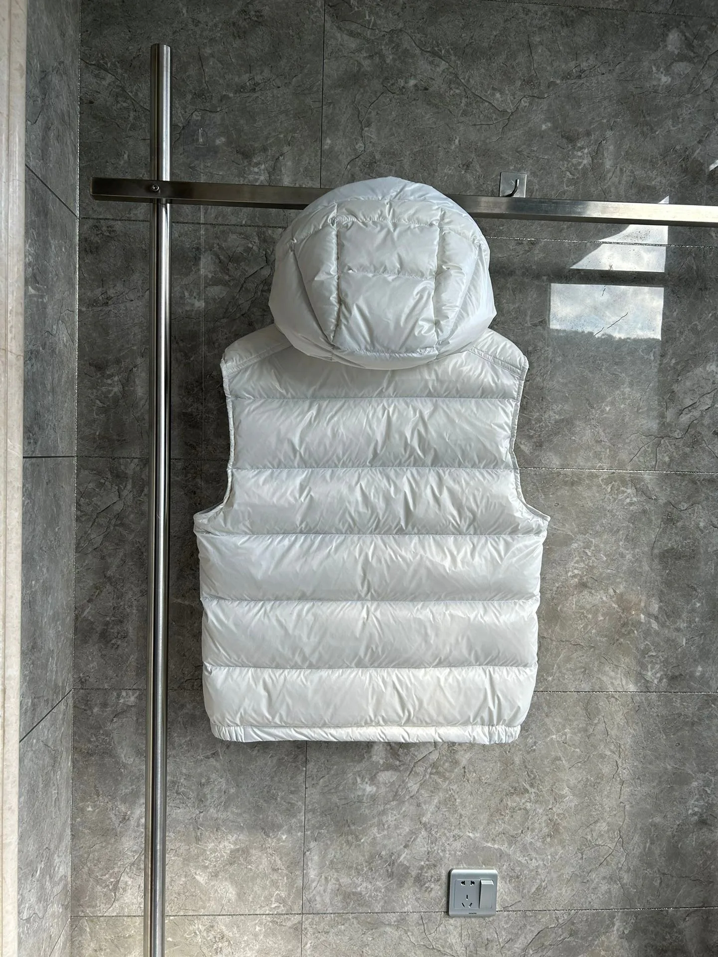 Women's Vests MONCLER 17942205