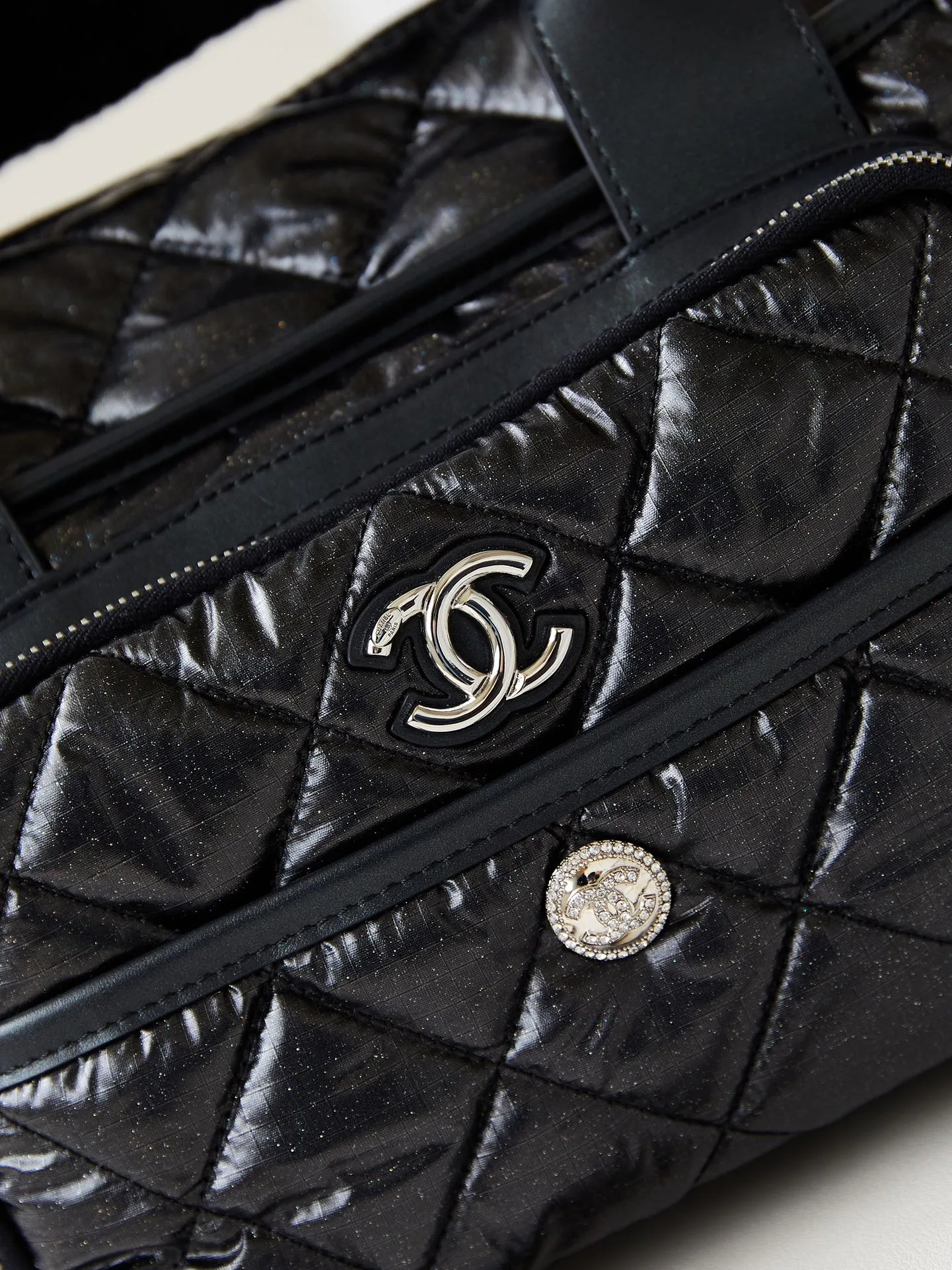 Women's Classic Handbags CHANEL 18065737