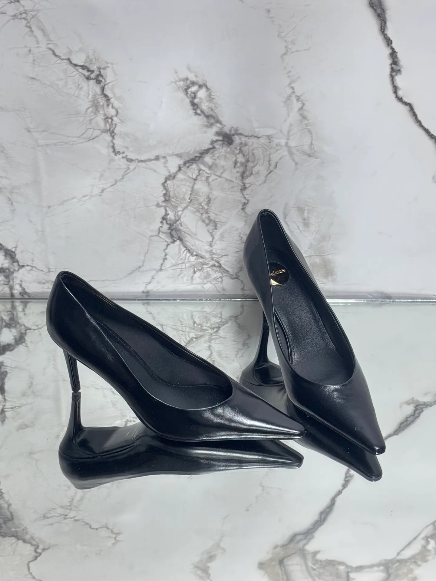 Women's Heels SAINT LAURENT 17981719
