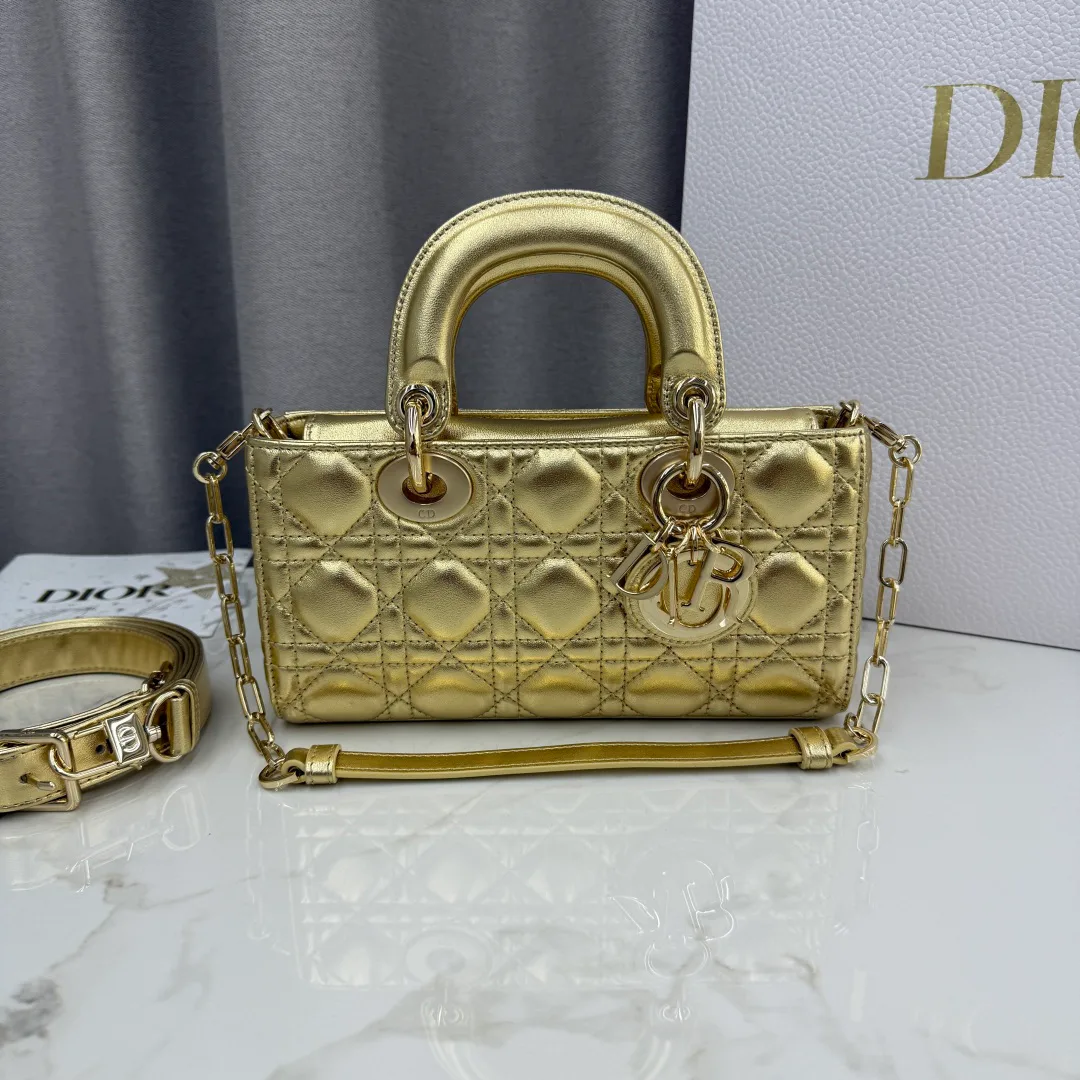 Women's Classic Handbags CHRISTIAN DIOR 18116441