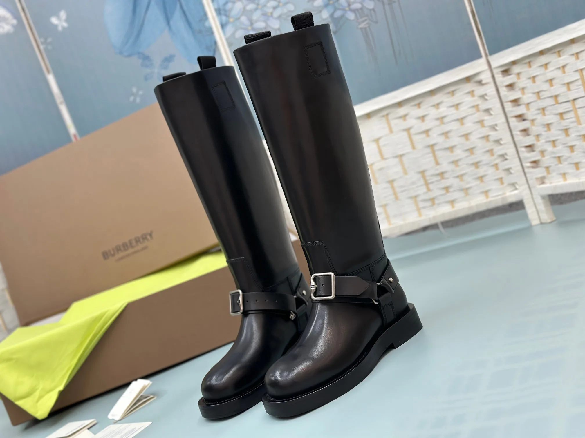 Women's Boots BURBERRY 17900226