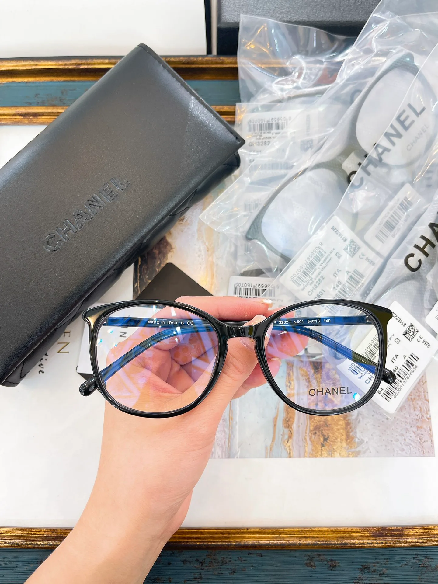 Glasses CHANEL 17863235