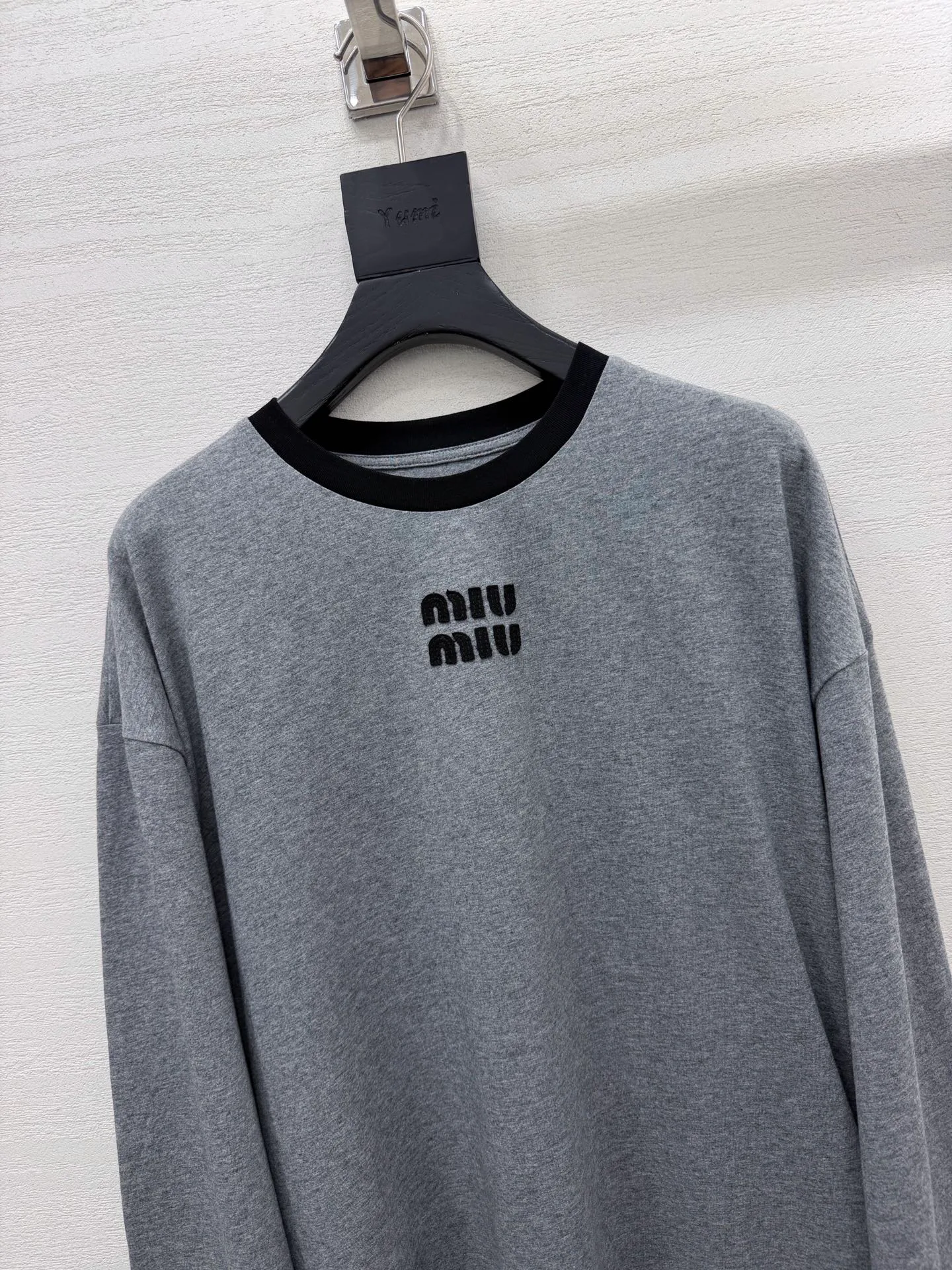 Women's Sweatshirts And Hoodies MIU MIU 17882593