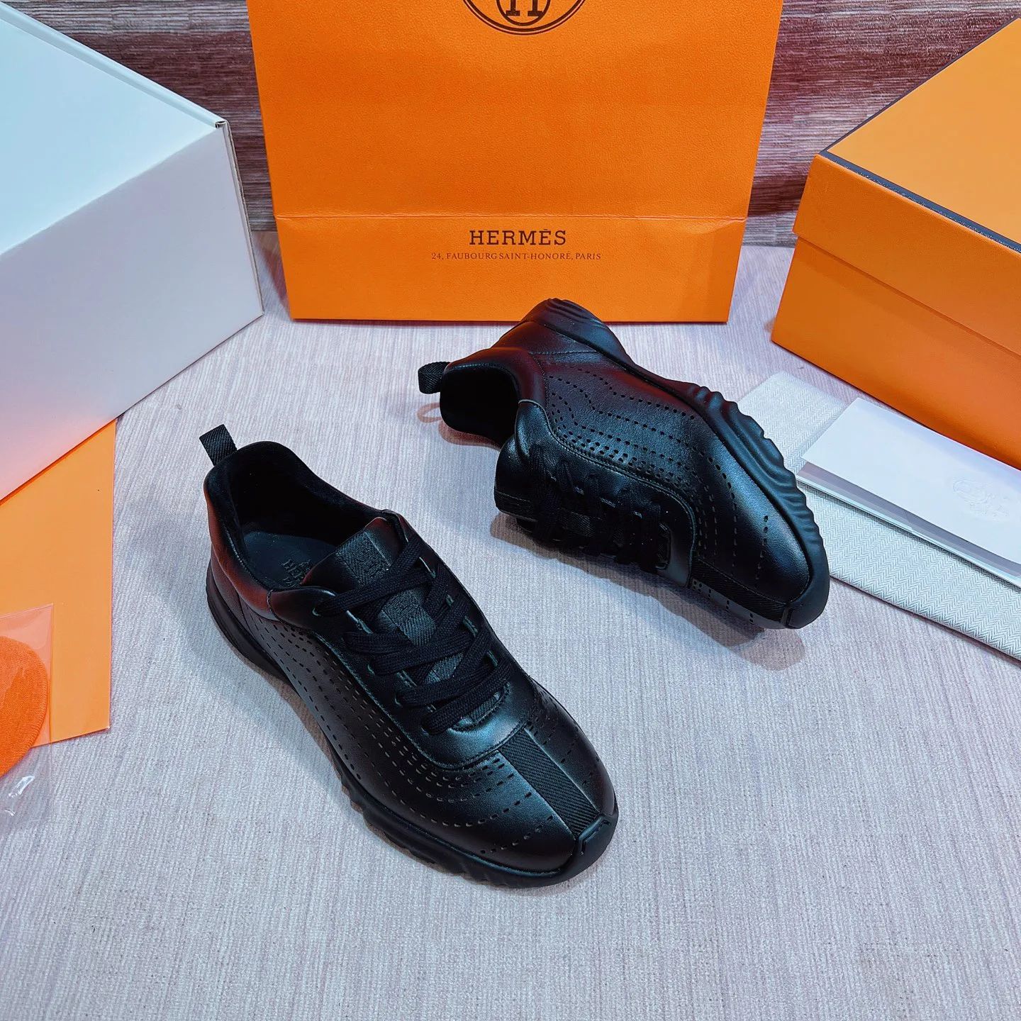 Men's Sneakers HERMES 17749563