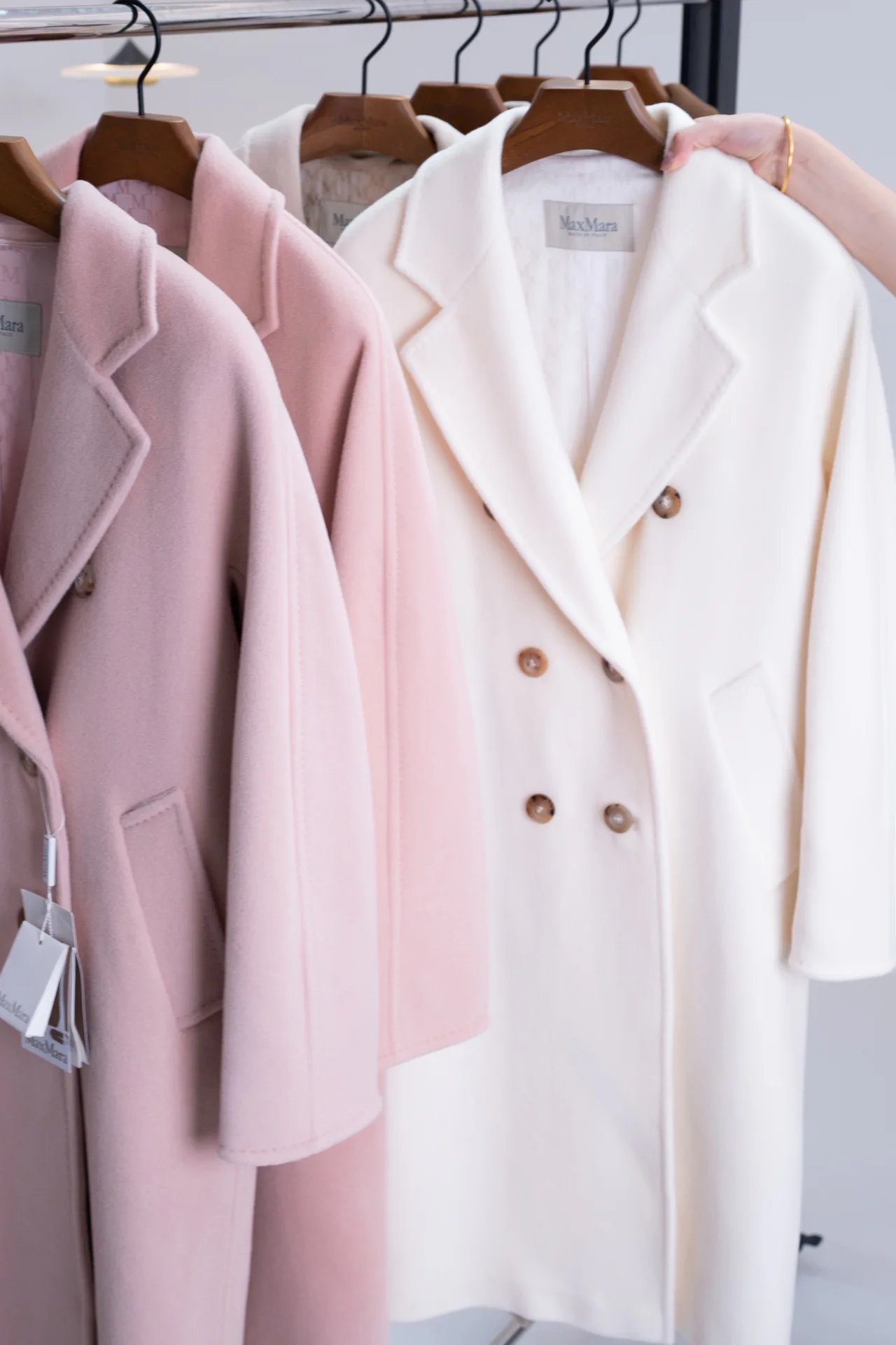 Women's Coats LOUIS VUITTON 18510388