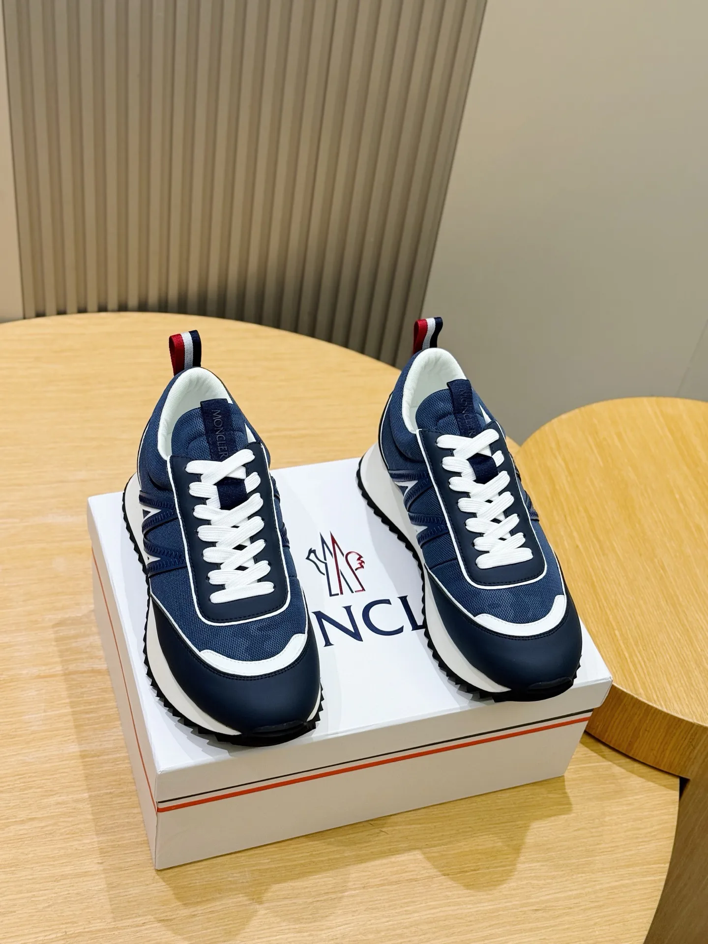 Men's Sneakers MONCLER 18101509