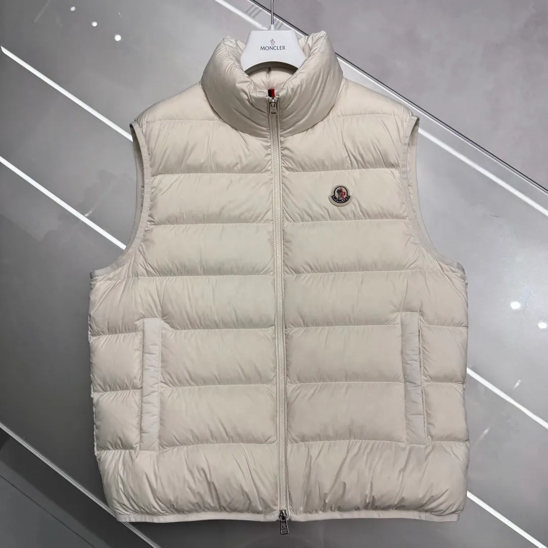 Men's Vests MONCLER 17296401