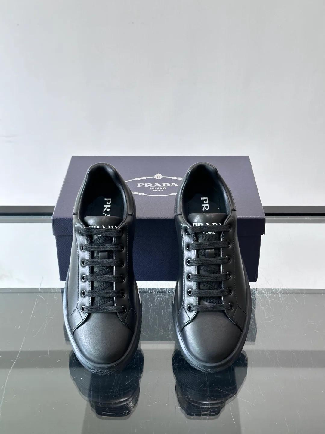 Men's Sneakers PRADA 17588527