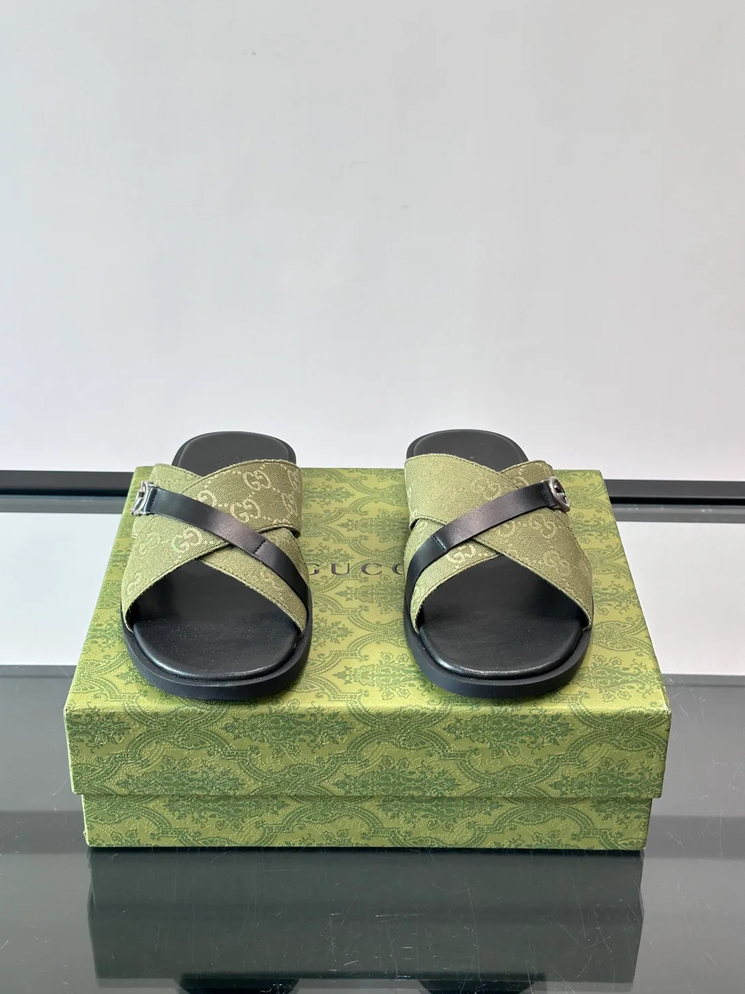 Men's Sandals GUCCI 17810434