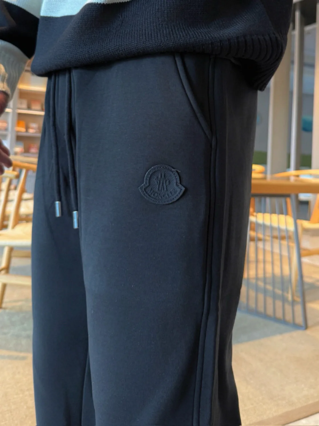 Men's Trousers MONCLER 18345721
