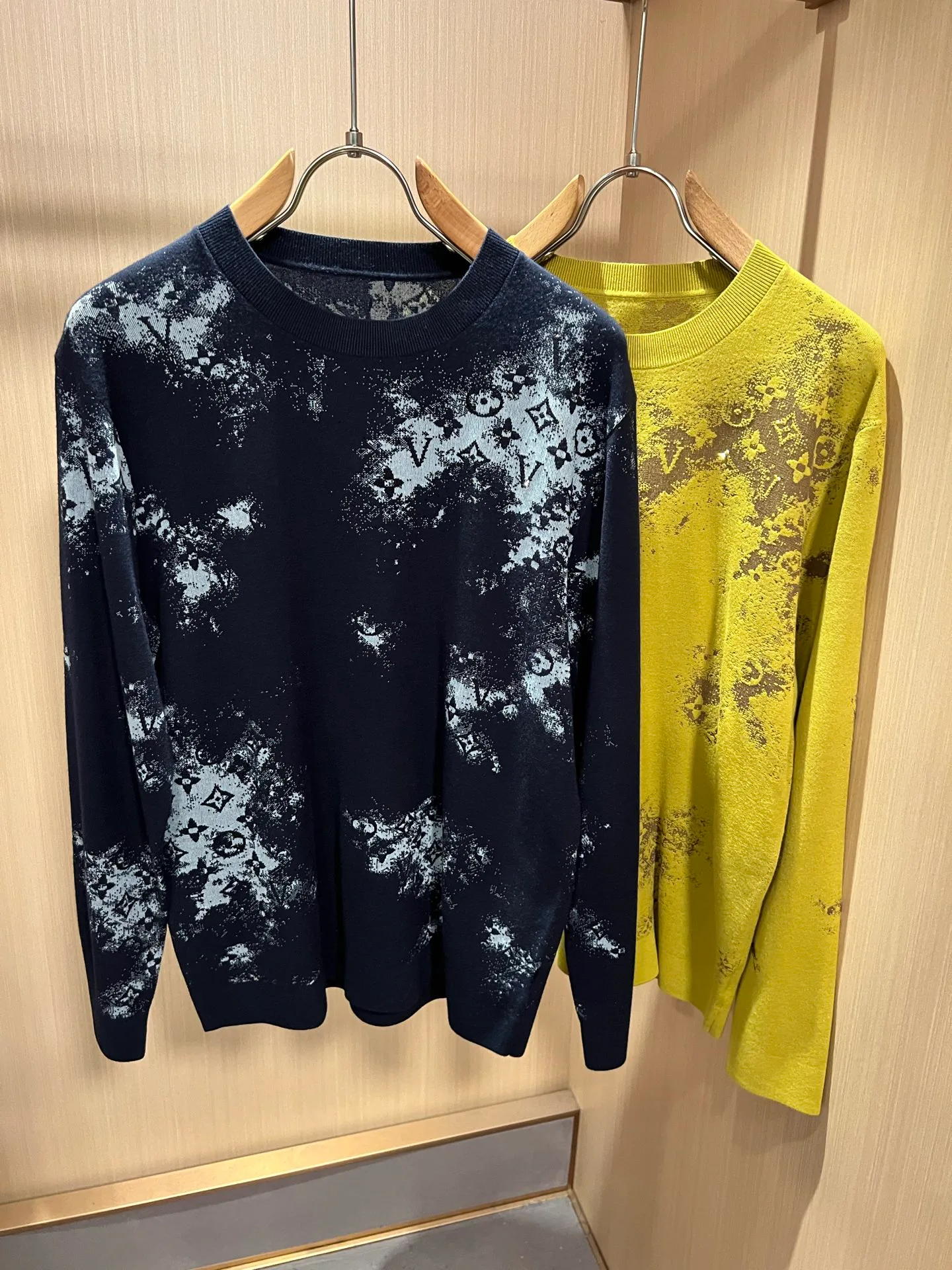 Men's Jumpers And Sweaters LOUIS VUITTON 18292918