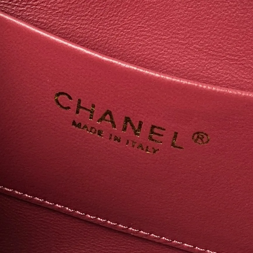 Women's Classic Handbags CHANEL 18207840