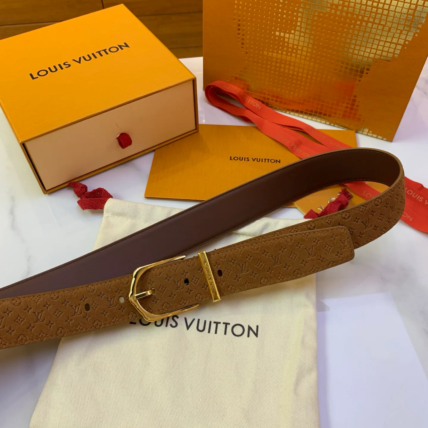 Belts LOUIS VUITTON 17682167