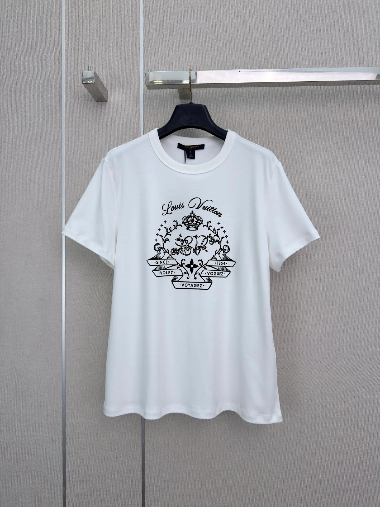 Women's T-Shirts LOUIS VUITTON 18402382