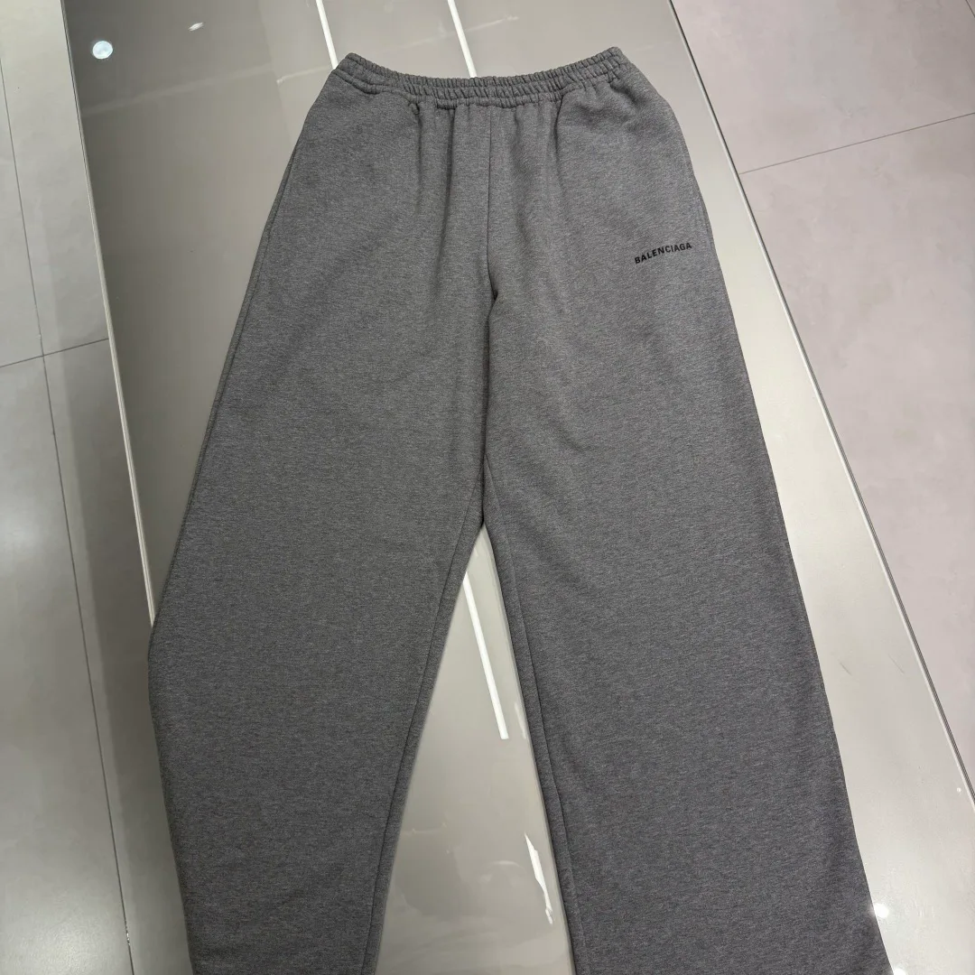 Men's Trousers BALENCIAGA 19573385