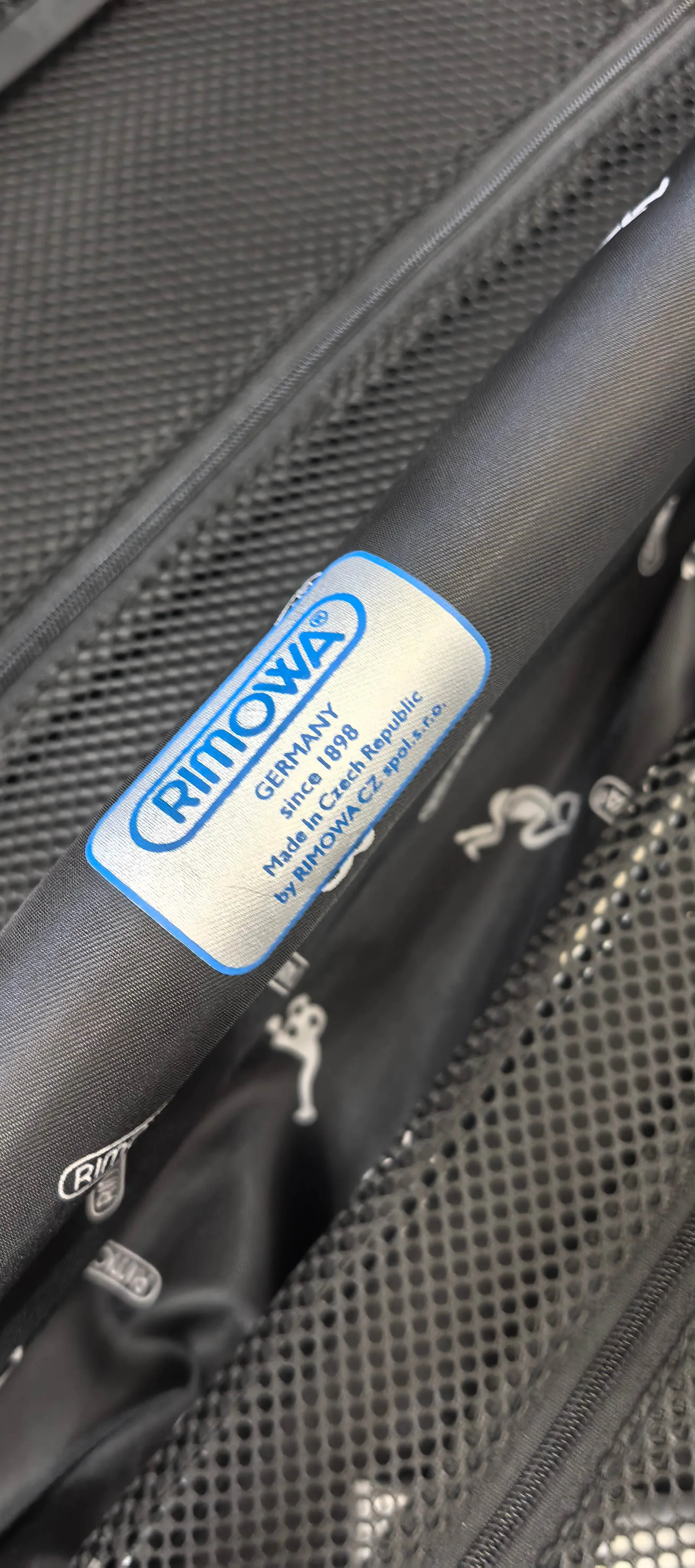 Suitcases RIMOWA 18497595