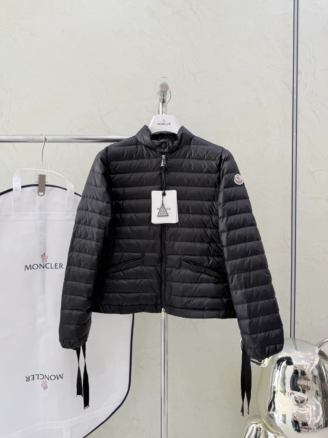 Men's Jackets And Down Jackets MONCLER 18052705