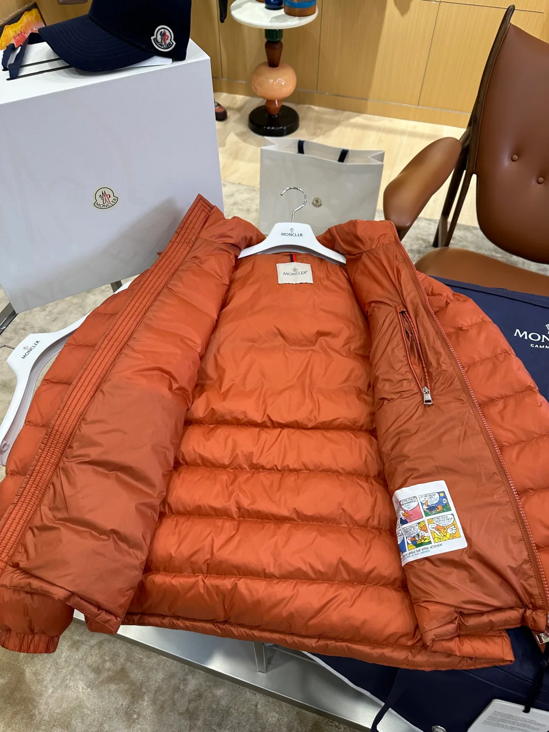 Men's Jackets And Down Jackets MONCLER 18260909