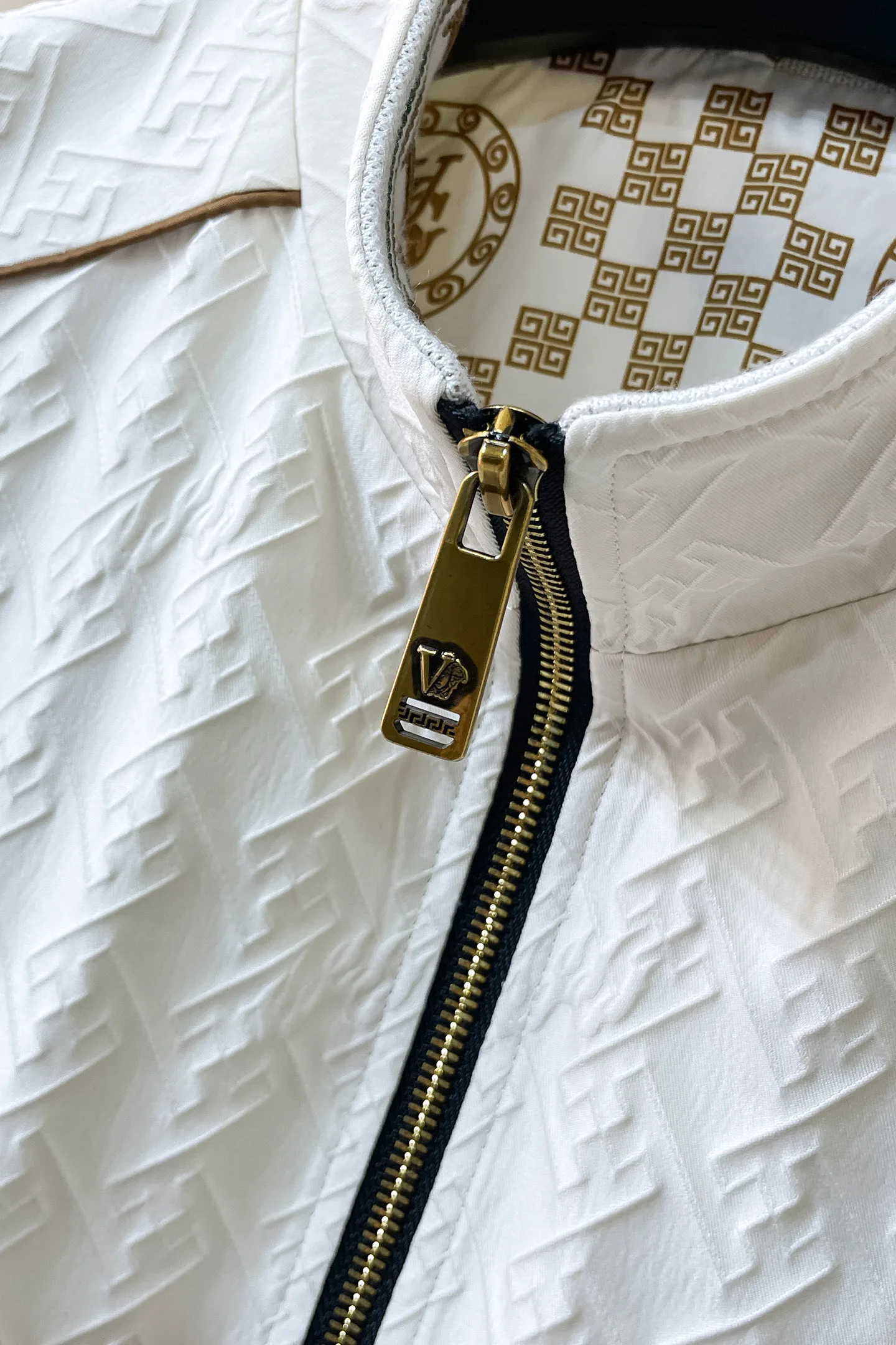 Men's Jackets And Down Jackets VERSACE 17900364