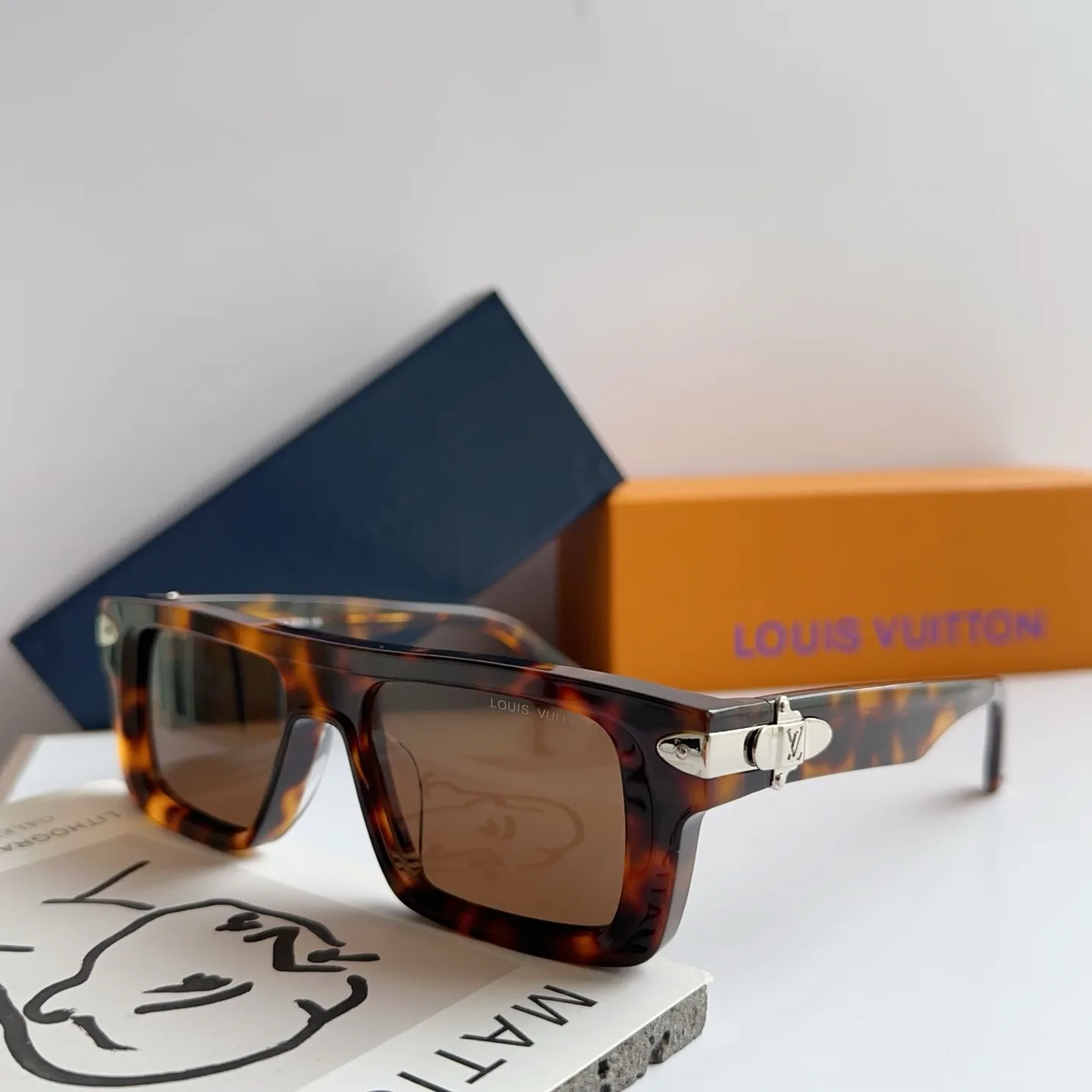 Glasses LOUIS VUITTON 17366472