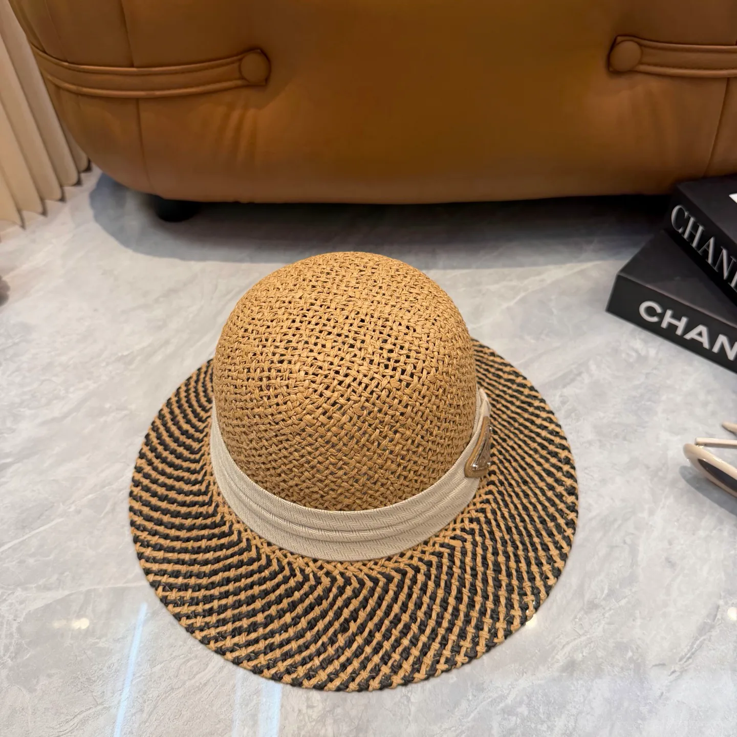 Hats PRADA 17604941