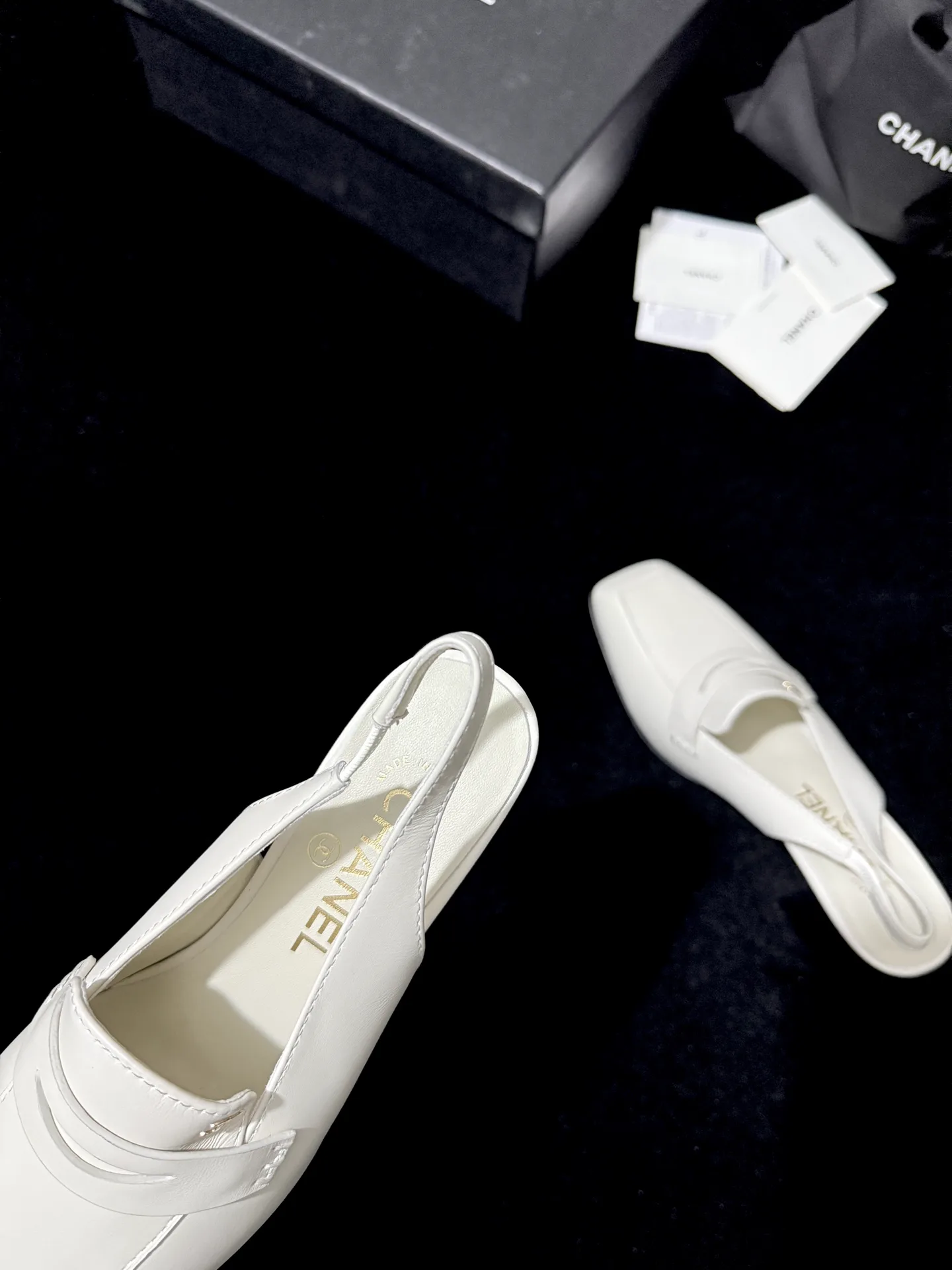 Women's Mules And Clogs CHANEL 18110830