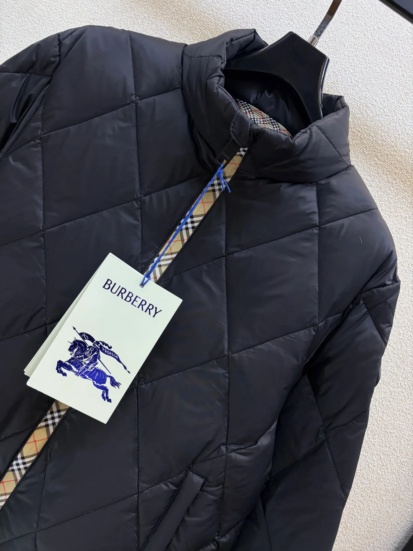 Куртки И Пуховики Женские Burberry 18605884