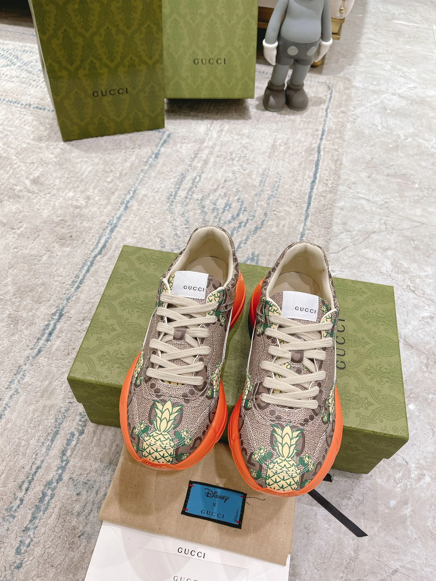 Women's Sneakers GUCCI 18527702