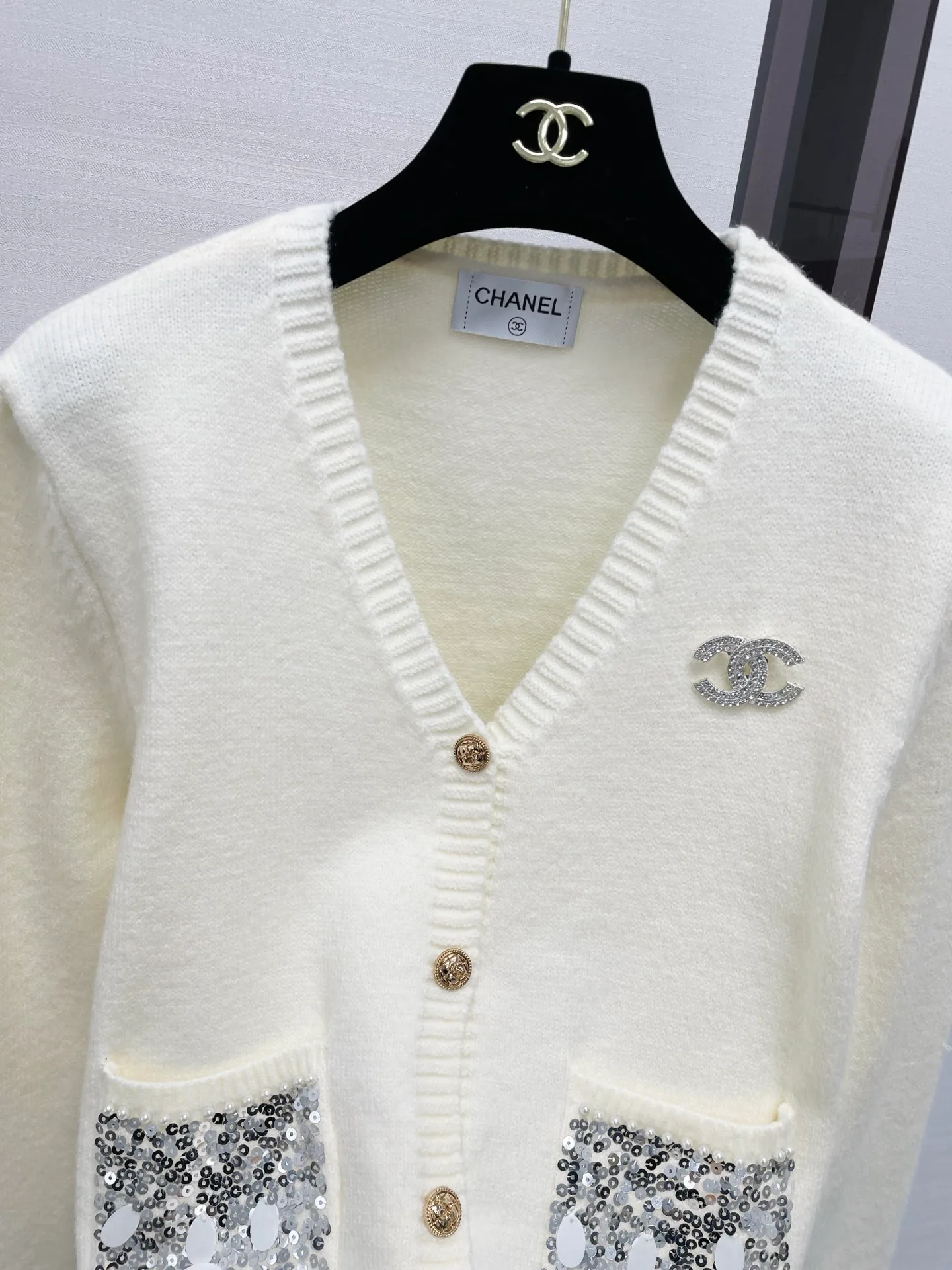 Women's Jumpers And Sweaters CHANEL 18138007