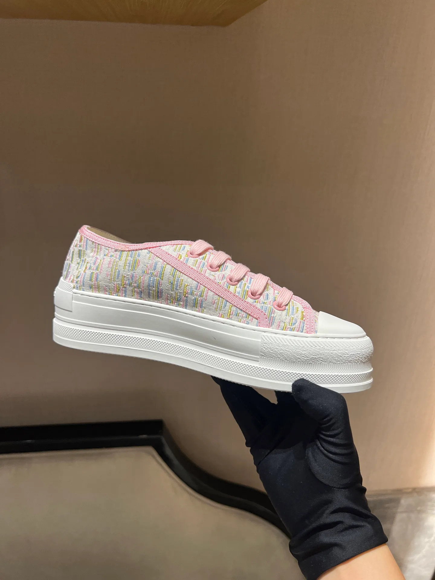Women's Sneakers CHRISTIAN DIOR 18020285