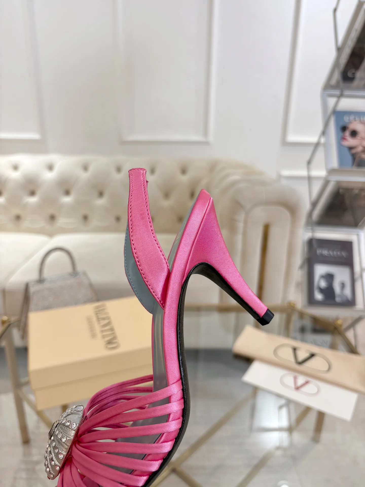 Women's Open-Toe Sandals VALENTINO 18135270