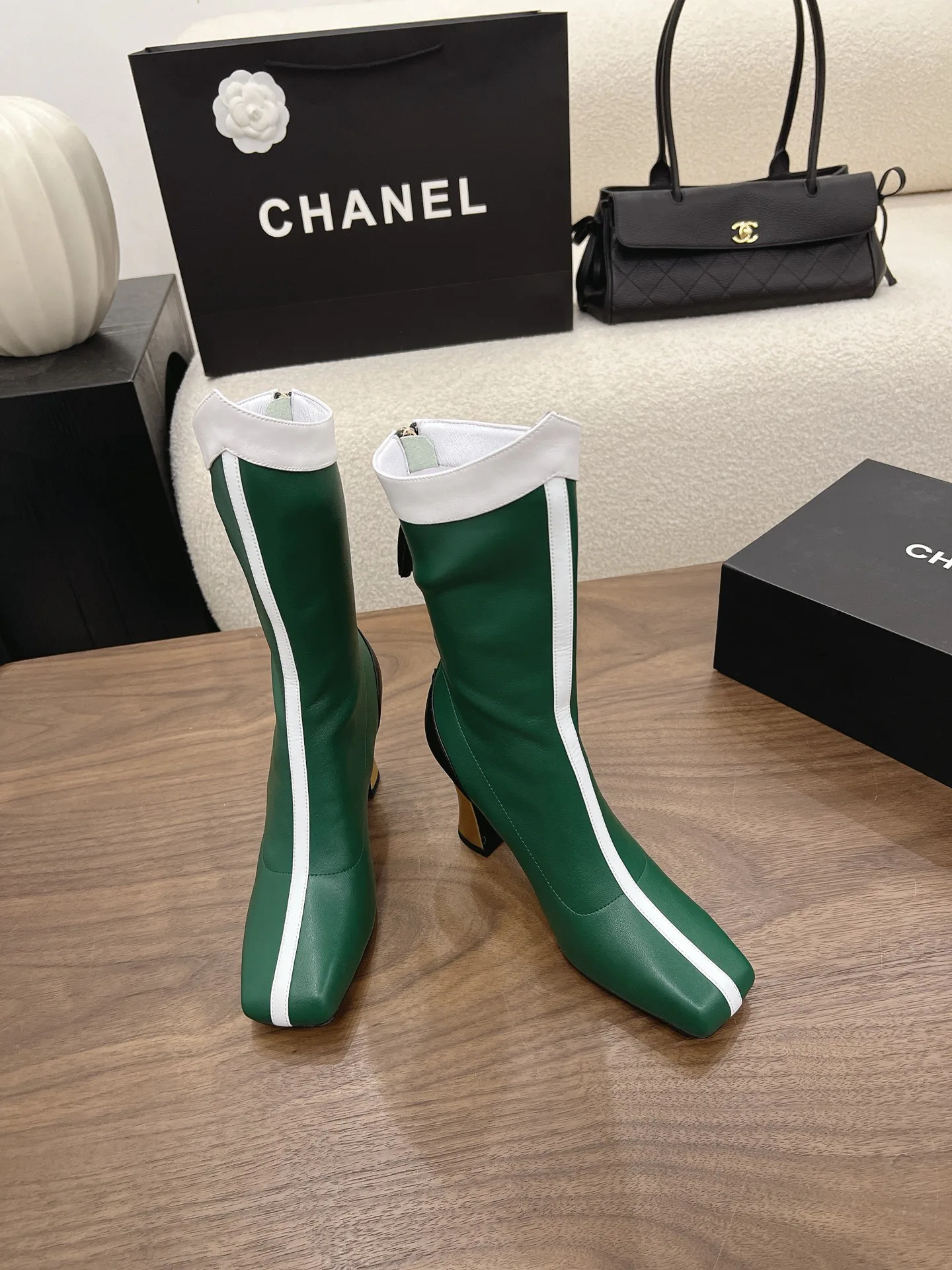 Women's Boots CHANEL 17349811