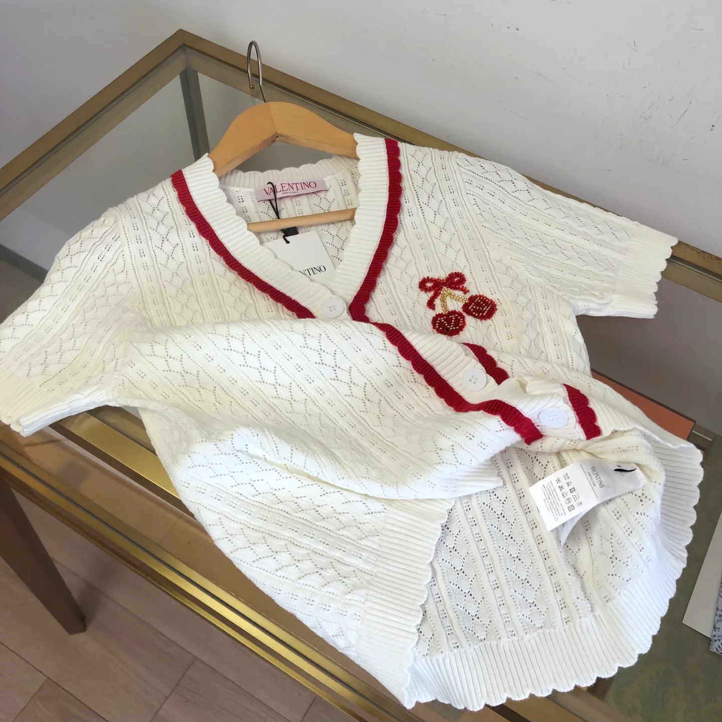 Women's Jumpers And Sweaters VALENTINO 17802096