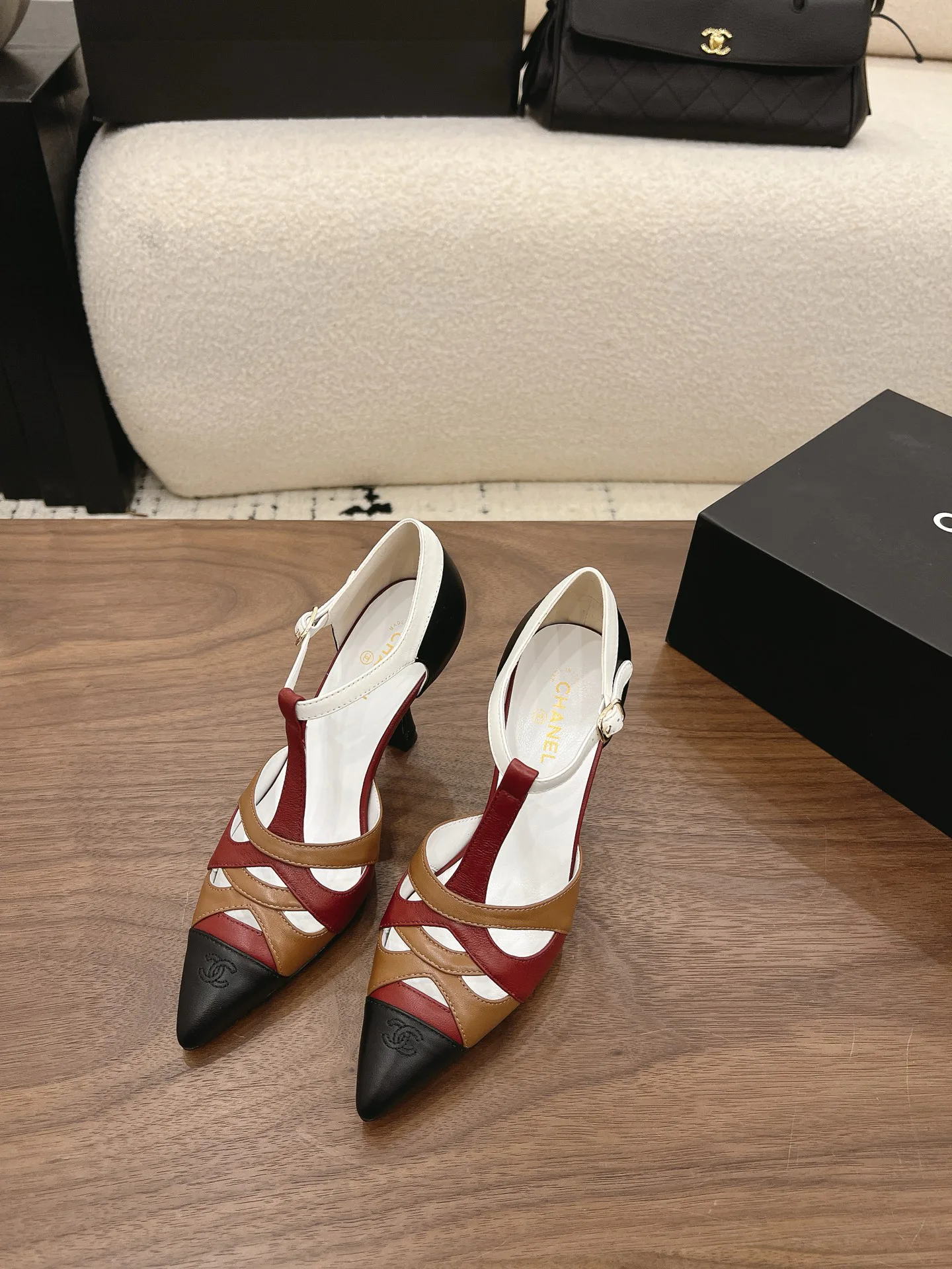 Women's Heels CHANEL 16931512