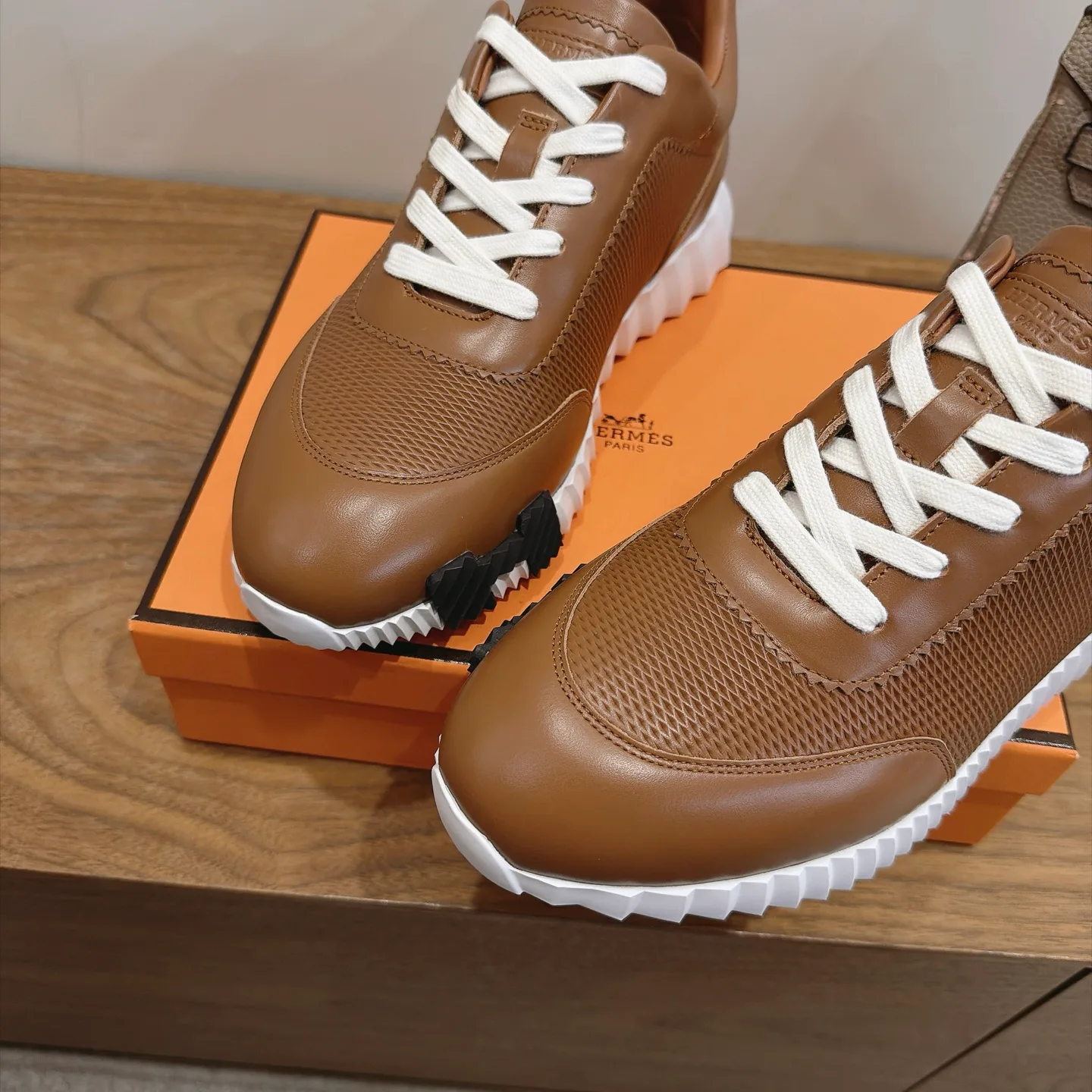 Women's Sneakers HERMES 17874217