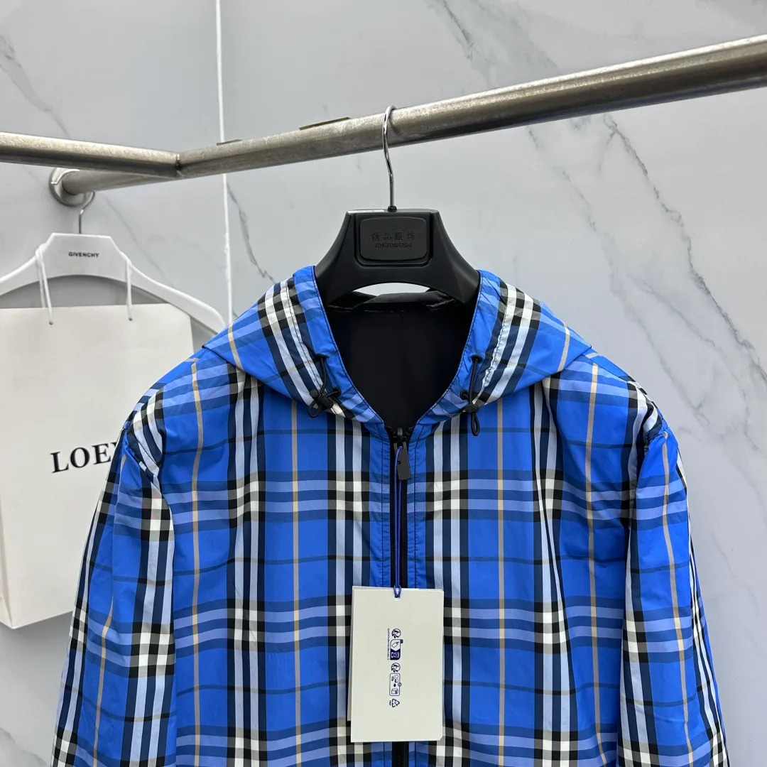 Men's Jackets And Down Jackets BURBERRY 18246850